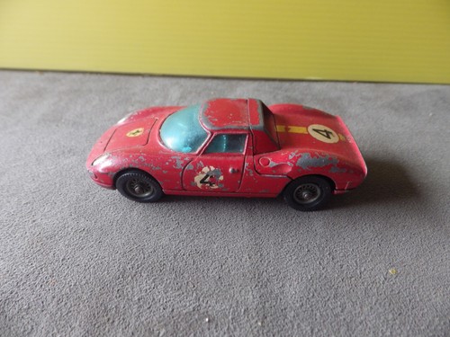 Epave corgi toys ferrari - ,