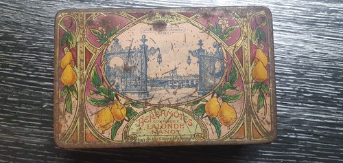 Ancienne boîte fer - ancienne,