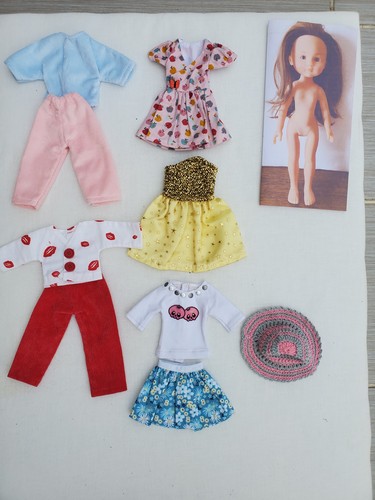 Lot vêtements poupée corolle - lot,