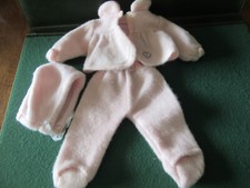 ENSEMBLE  POUPEE PANTALON VESTE BONNET ROSE  FISCHER PRICE  1984