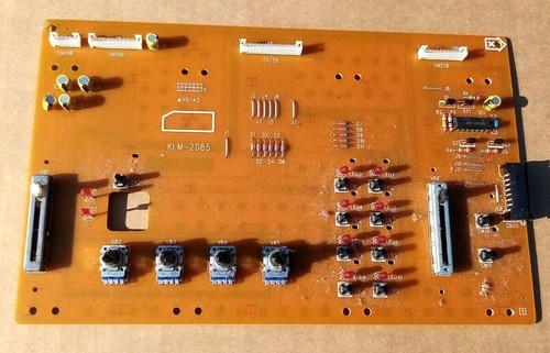 Klm 2085 left side - side, panel