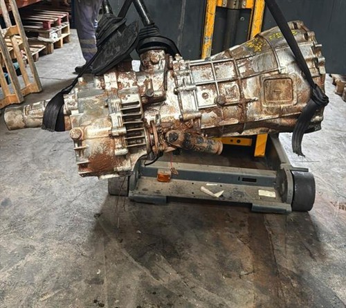 X0185337 boite vitesse isuzu - a,