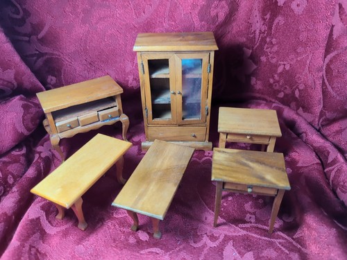 Vintage wood doll house - wood,
