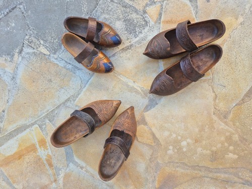 Ancienne paire sabots en - paire,