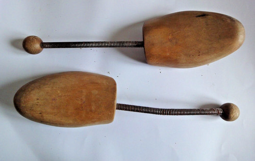 Paire embauchoirs bois - d'embauchoirs,