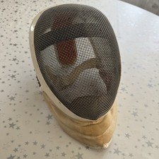 Ancien casque d'escrime cuir