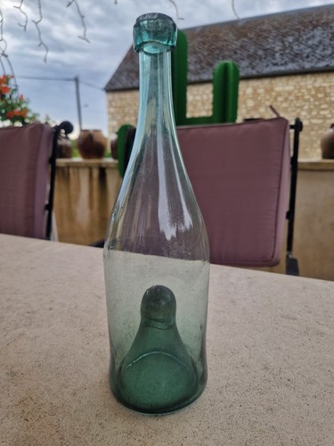 Rare ancienne bouteille - ancienne,