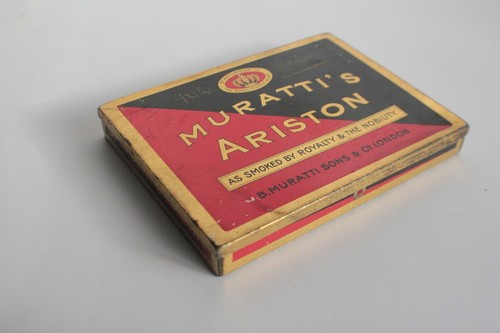 Boîte cigarettes tôle - à,