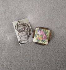 Ancienne broche carré en