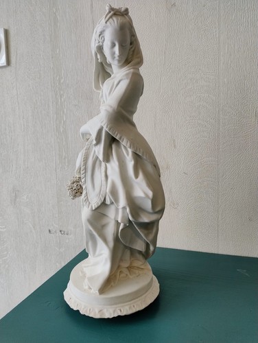 Sujet personnage jeune femme - personnage,