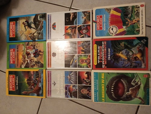 Lot livres dont - livres,