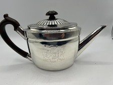 RARE THEIERE ARGENT MASSIF ORIGINE ANGLETERRE 18 EME ARMOIRIES LONDRES