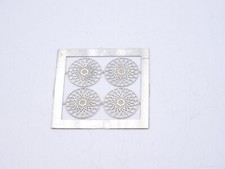 ALEZAN MODELS . ACCESSOIRES 1/43 . SET 4 INSERTS P.E JANTE BBS . ECROU CENTRAL .