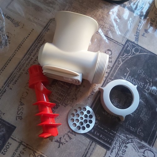 Tupperware pieces - ,