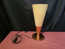 Lampe en cuivre avec un