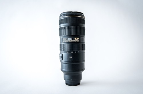 Nikon 200mm 2 - af-s, f/2.8