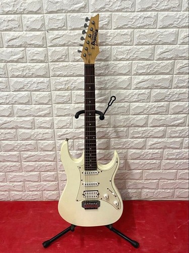 Guitare électrique ibanez - guitare,