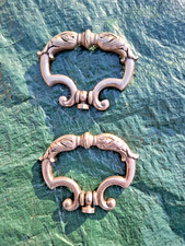 2 ANCIENNES POIGNÉES  DE