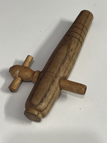 Ancien robinet bois pour - robinet, en