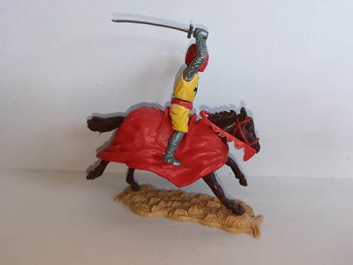 Timpo moyen age chevalier - moyen,