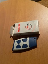 EMETTEUR RADIO PROEM 4 CANAUX- TÉLÉCOMMANDE PORTAIL, PORTE GARAGE, BARRIÈRE 