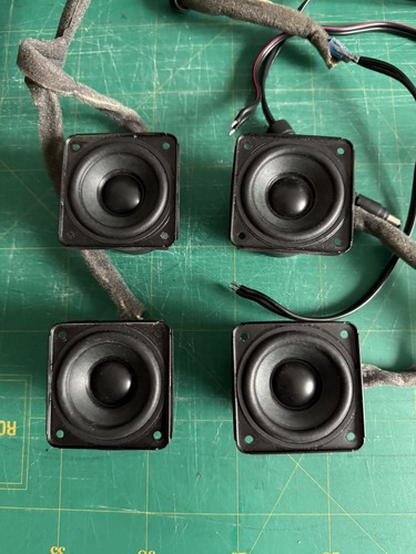 Vend haut parleurs bose 2 - 4,
