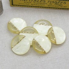 Magnifique lot de boutons