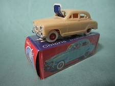 DV5339 NOREV REEDITION SIMCA 9 ARONDE Ref ?? 1/43 NEW BOX