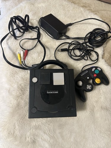 Nintendo gamecube console - nintendo,