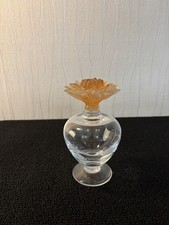 Flacon à parfum modèle chrysanthème cristal Daum France