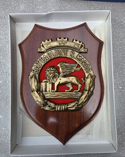 Militaria écusson sur bois - militaria,