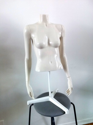 Mannequin buste sur - , socle