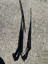 Bras D’essuies Glace Toyota Land Cruiser Lj70