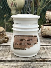 Pot à pharmacie ancien en