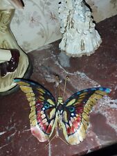 Papillon émaillé signé R