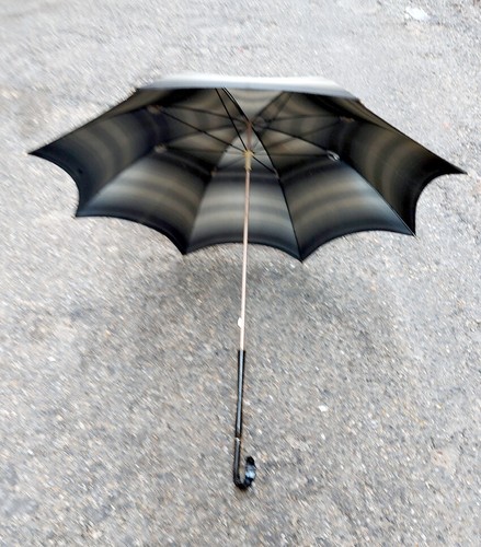 Ancienne ombrelle parapluie - ancienne,