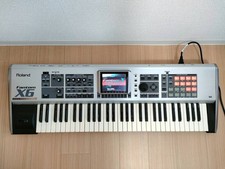 Clavier de synthétiseur Roland Fantom X6