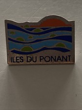 Pin’s Tourisme Iles Du Ponant