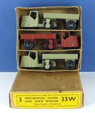 DINKY TOYS 33W MECHANICAL HORSE AND OPEN WAGON TRADE BOX OF 3