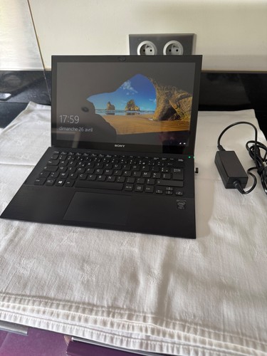 Sony vaio svp132a2cm - vaio, i7