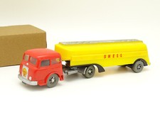 Siku 1/50 SB - Hanomag HS 170T + Shell V46 Tank Trailer