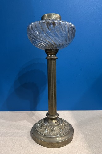 Lampe pétrole colonne - à,