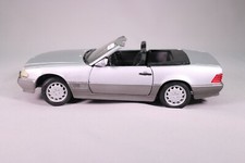 LE1107 REVELL car 1/18 1:18 Mercedes Benz 500SL convertible silver