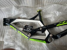 Cadre VTT descente 26"