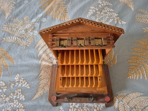 Chalet savoyard bois ancien - bois,