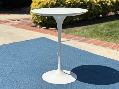 Eero saarinen mcm - saarinen,