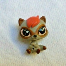 LITTLEST PETSHOP PET SHOP LPS #3732 HASBRO BABY RACCOON GREY AND PINK