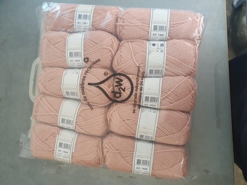 Lot pelotes laine - pelotes,