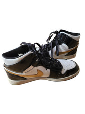 Nike Air Jordan Mid Noir Blanc