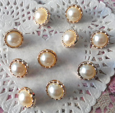 Boutons ronds doré et perle